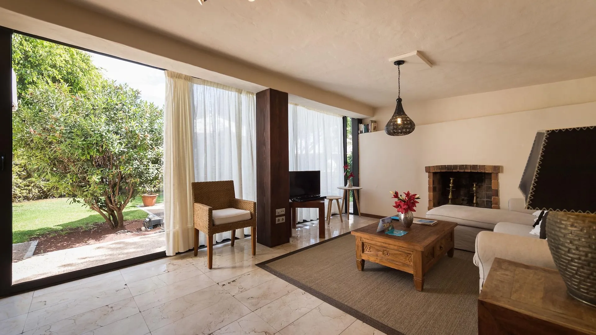 Villas Alondra Puerto del Carmen  5*, Puerto del Carmen (Lanzarote)