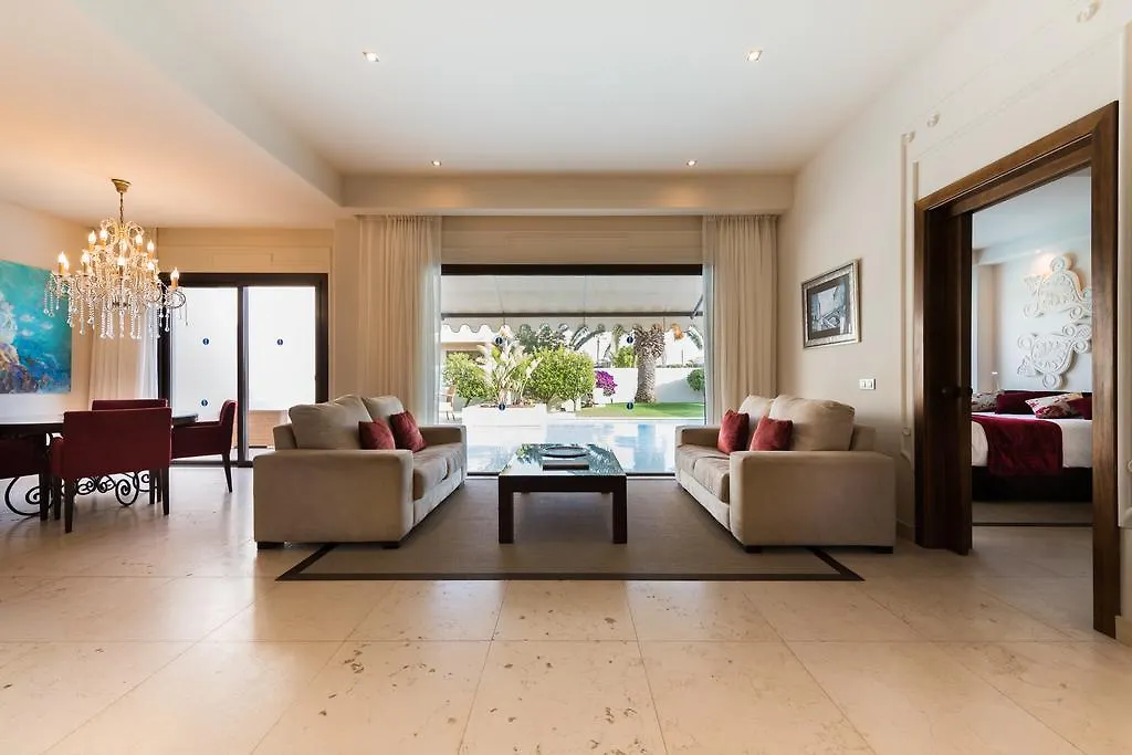 ***** Station touristique Villas Alondra Puerto del Carmen  Espagne